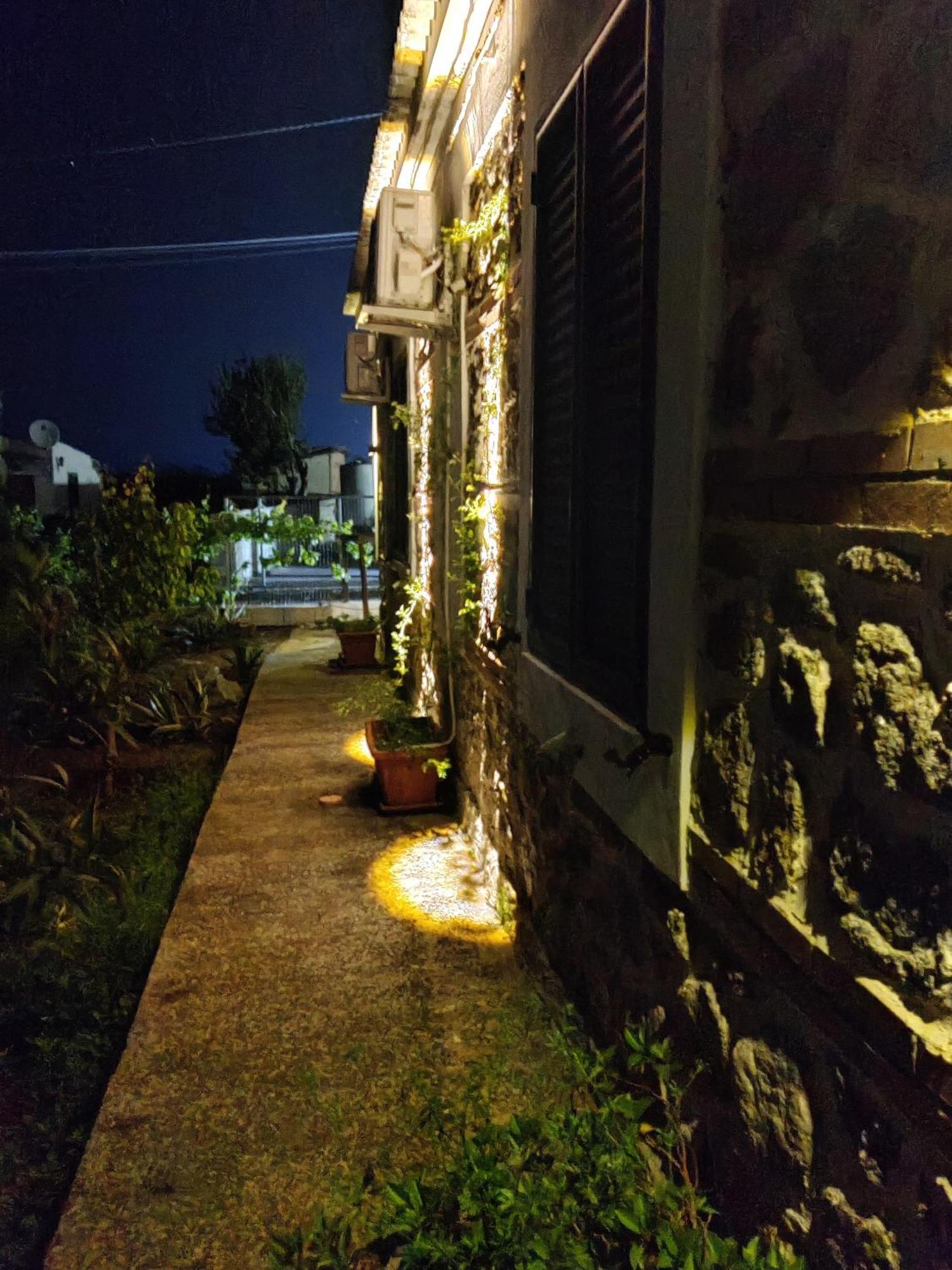 Casa Spezzara Villa Santa Domenica  Luaran gambar